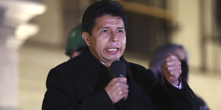 Subcomisión de Acusaciones Constitucionales aprueba informe final que pretende acusa a Castillo por organización criminal y otros delitos