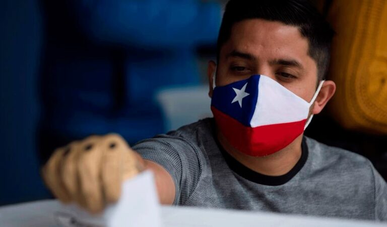 Chile vuelve a instaurar el voto obligatorio