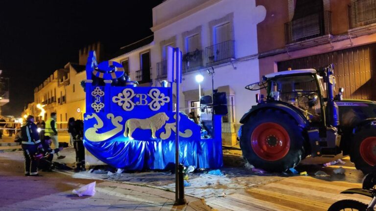 España: Trágico accidente en Bajada de Reyes deja una mujer fallecida