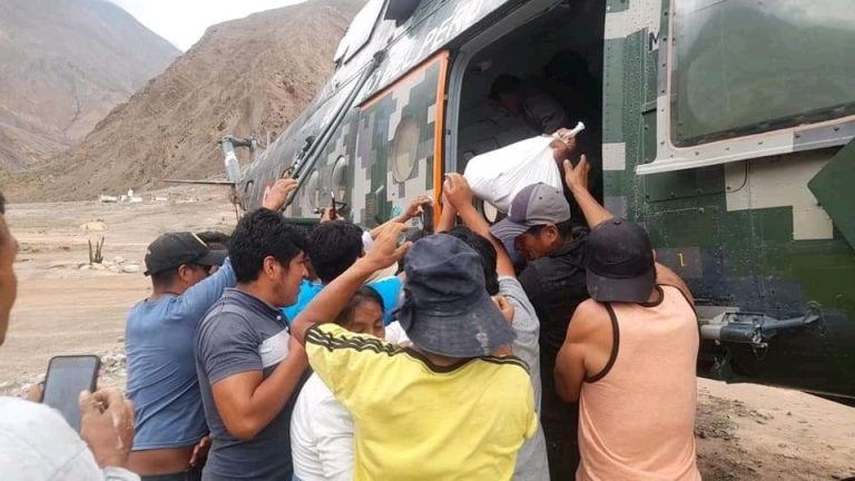 Gobierno de La Libertad y Ejército inician rescate de 300 personas varadas por lluvias