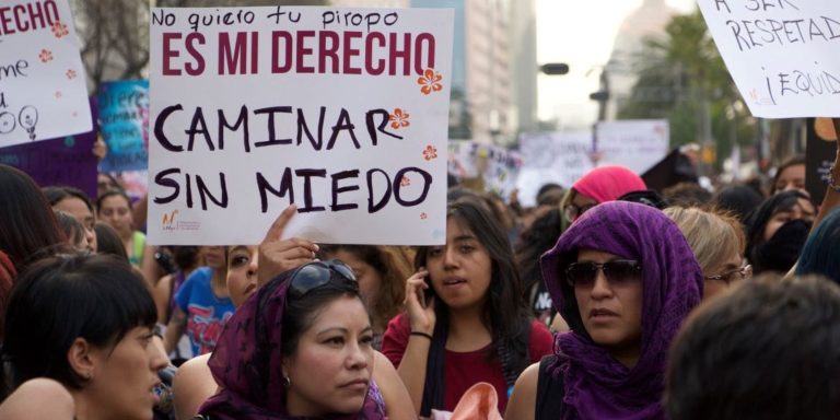 A los hombres se les paga 25% más que a la mujeres