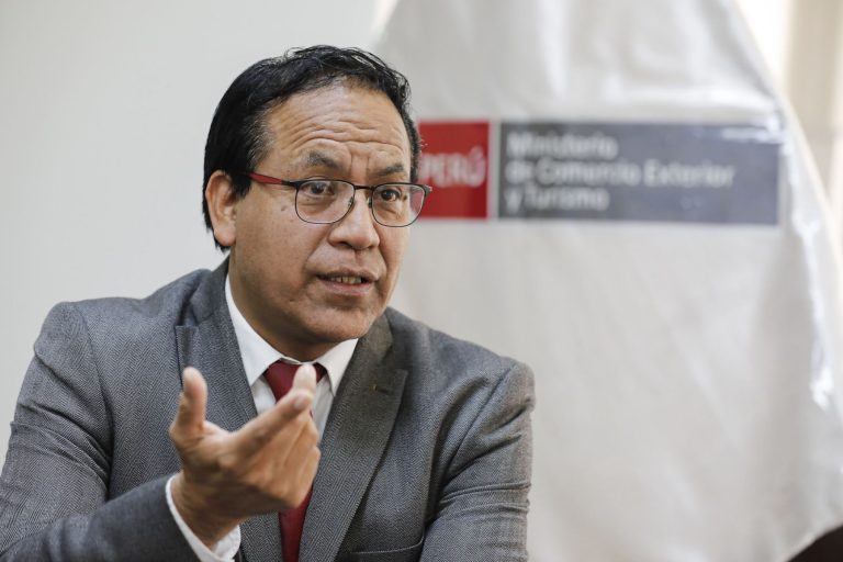 Roberto Sánchez descartó apoyo de Fuerza Popular respecto a la votación de suspensión congresal