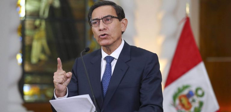 Fiscalía archiva cuatros delitos contra Martin Vizcarra