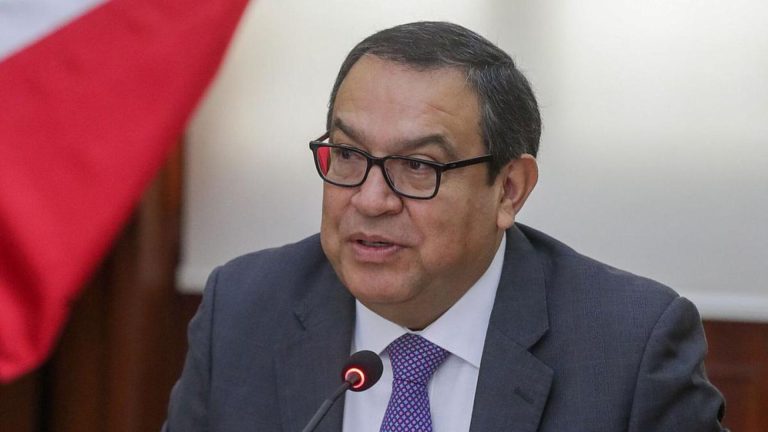 Alberto Otárola niega vínculos entre la presidenta Dina Boluarte y Henry Shimabukuru