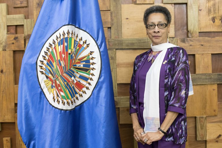 May Macaulay: Nos decepciona las declaraciones de la presidenta (Boluarte), pero estas cosas suelen suceder