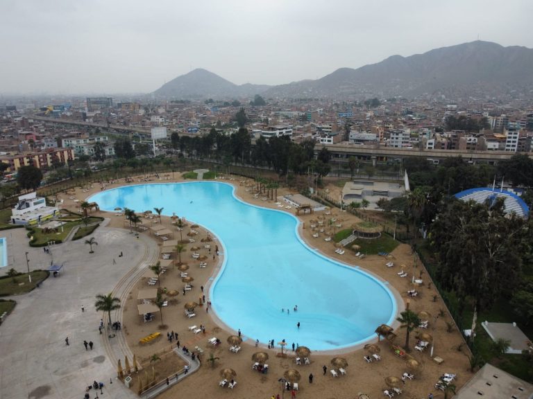 Cierran playa artificial Wiracocha luego de conocerse que pareja habría mantenido relaciones sexuales