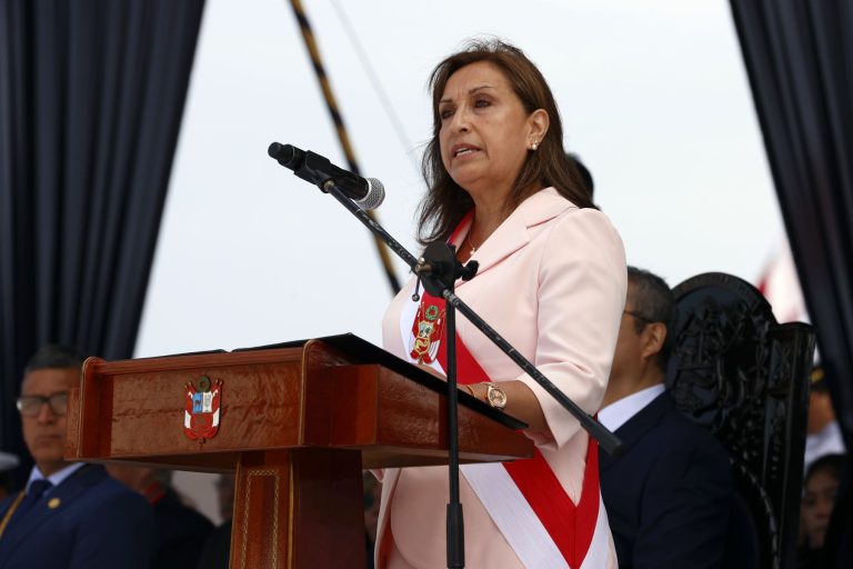 Pleno del Congreso otorgó permiso para que Dina Boluarte viaje a Brasil