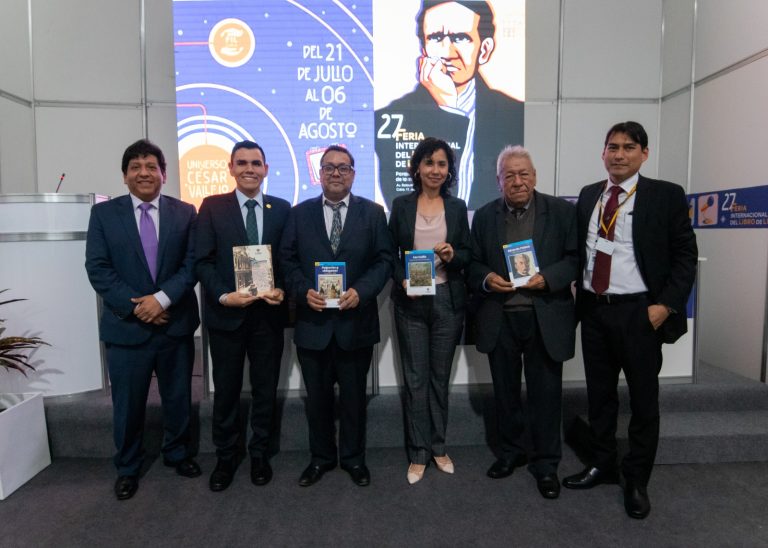 Municipalidad de Lima presentó tres nuevos Munilibros en la Feria Internacional del Libro 2023