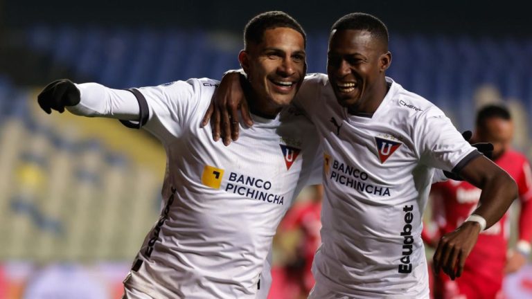 Paolo Guerrero se enfrentará por el partido de vuelta Copa Sudamericana a Sao Paulo