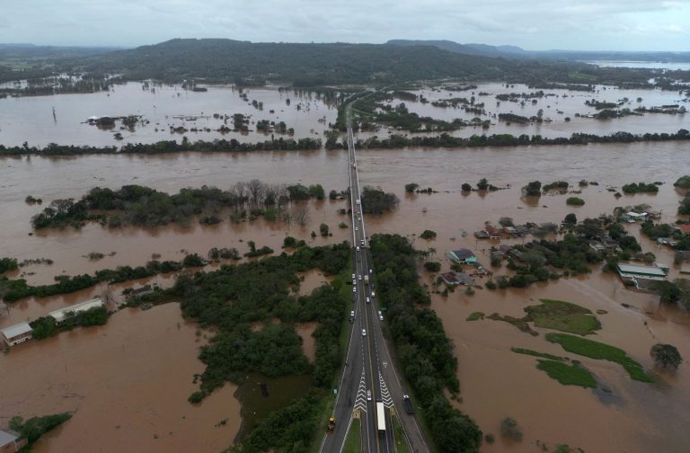 Brasil: lluvias torrenciales dejan 28 personas muertas