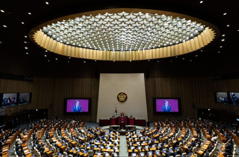 Parlamento de Corea del Sur aprobó moción para destituir al primer ministro