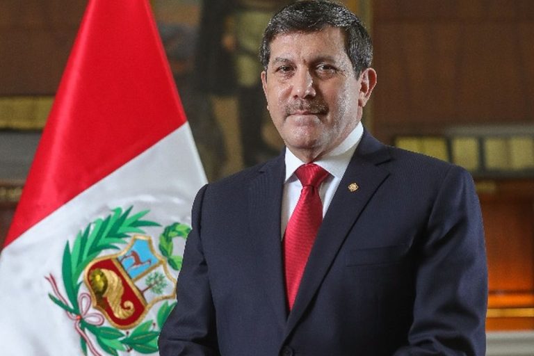 Ministro de Defensa sobre la salida de las FF.AA a las calles: “No están para reemplazar a la Policía Nacional del Perú”
