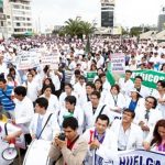 Gremios de profesionales de la salud acatan paro nacional indefinido programado para este jueves