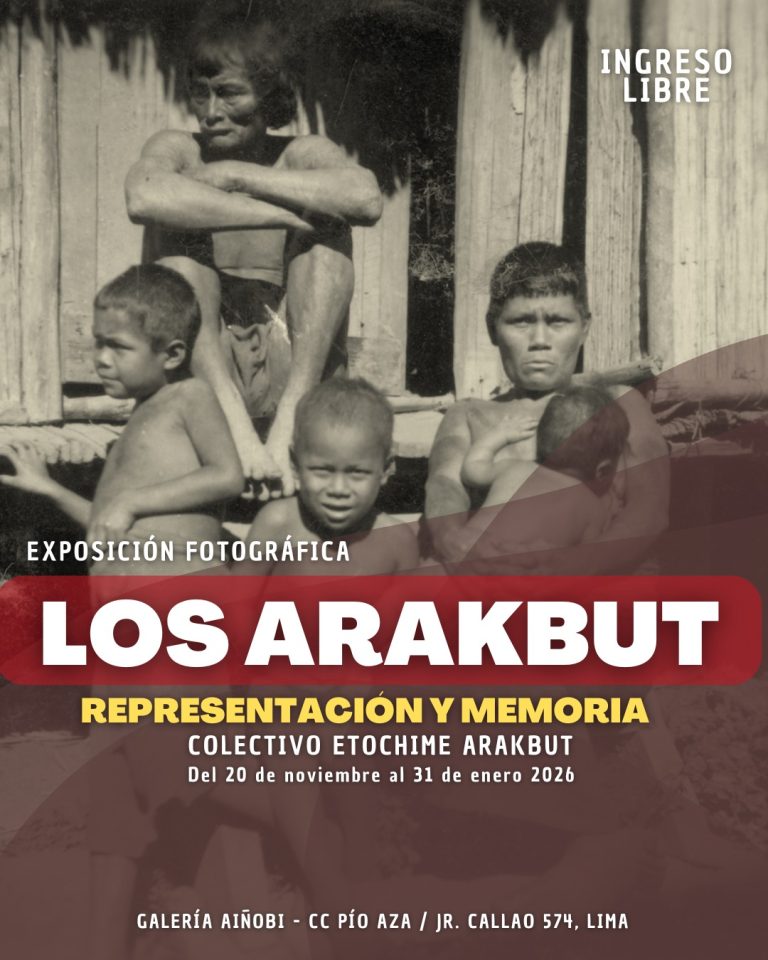Primera exposición de la Galería AIÑOBI