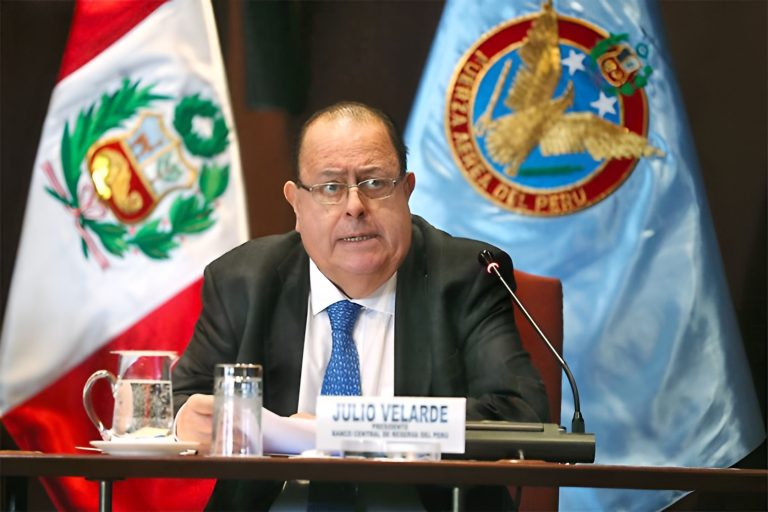 Senado ratifica a Julio Velarde y continúa al frente del BCR