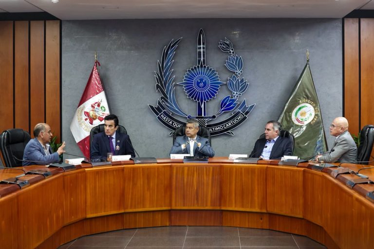 Gobierno instala comisión de alto nivel para coordinación de lucha contra el crimen organizado