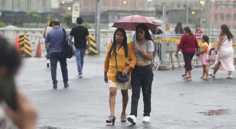Senamhi alerta por lluvias en Lima y peligro extremo en la costa norte